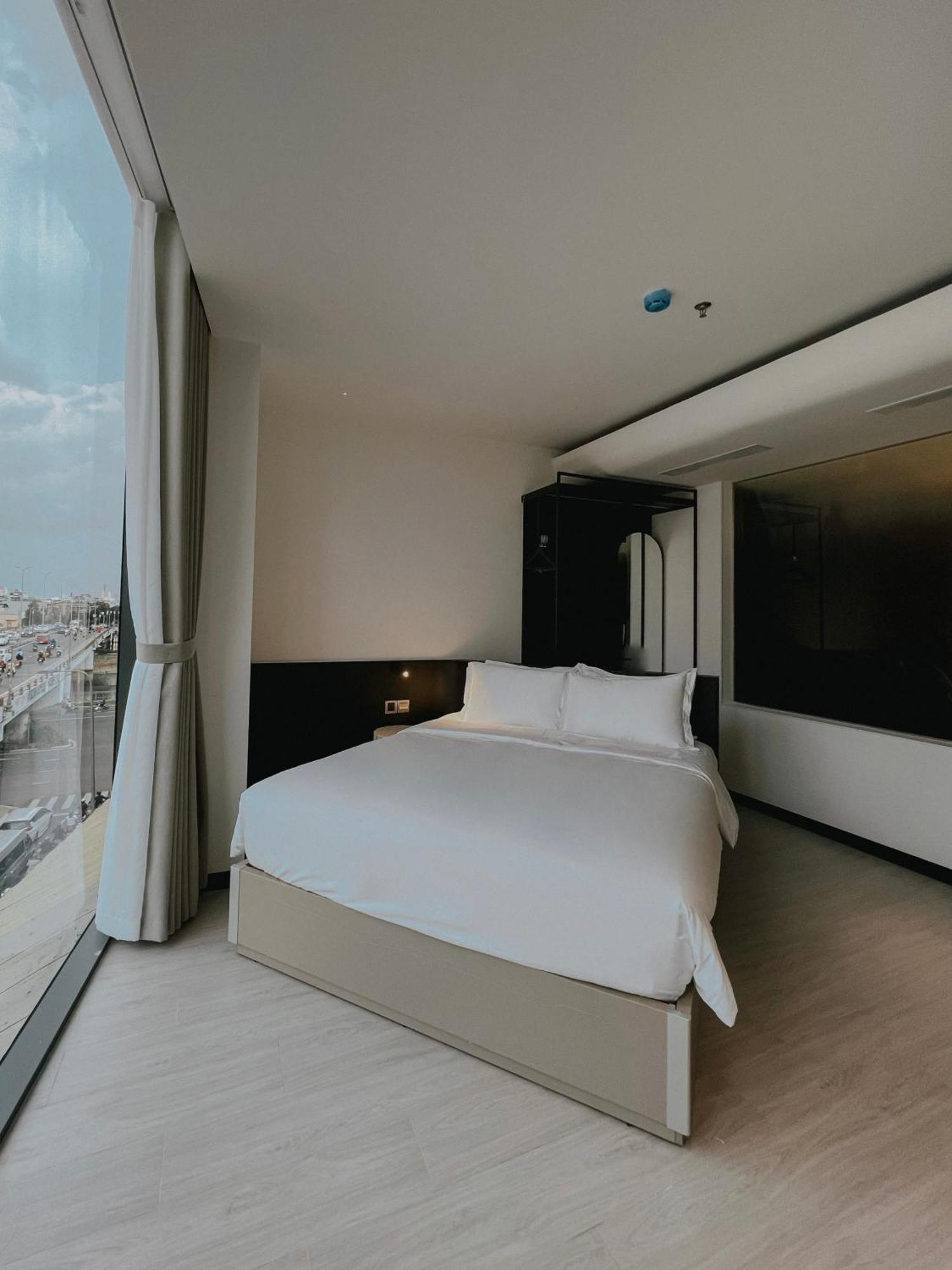 The Concept Hotel Hcmc- District 1 โฮจิมินห์ซิตี้ ภายนอก รูปภาพ