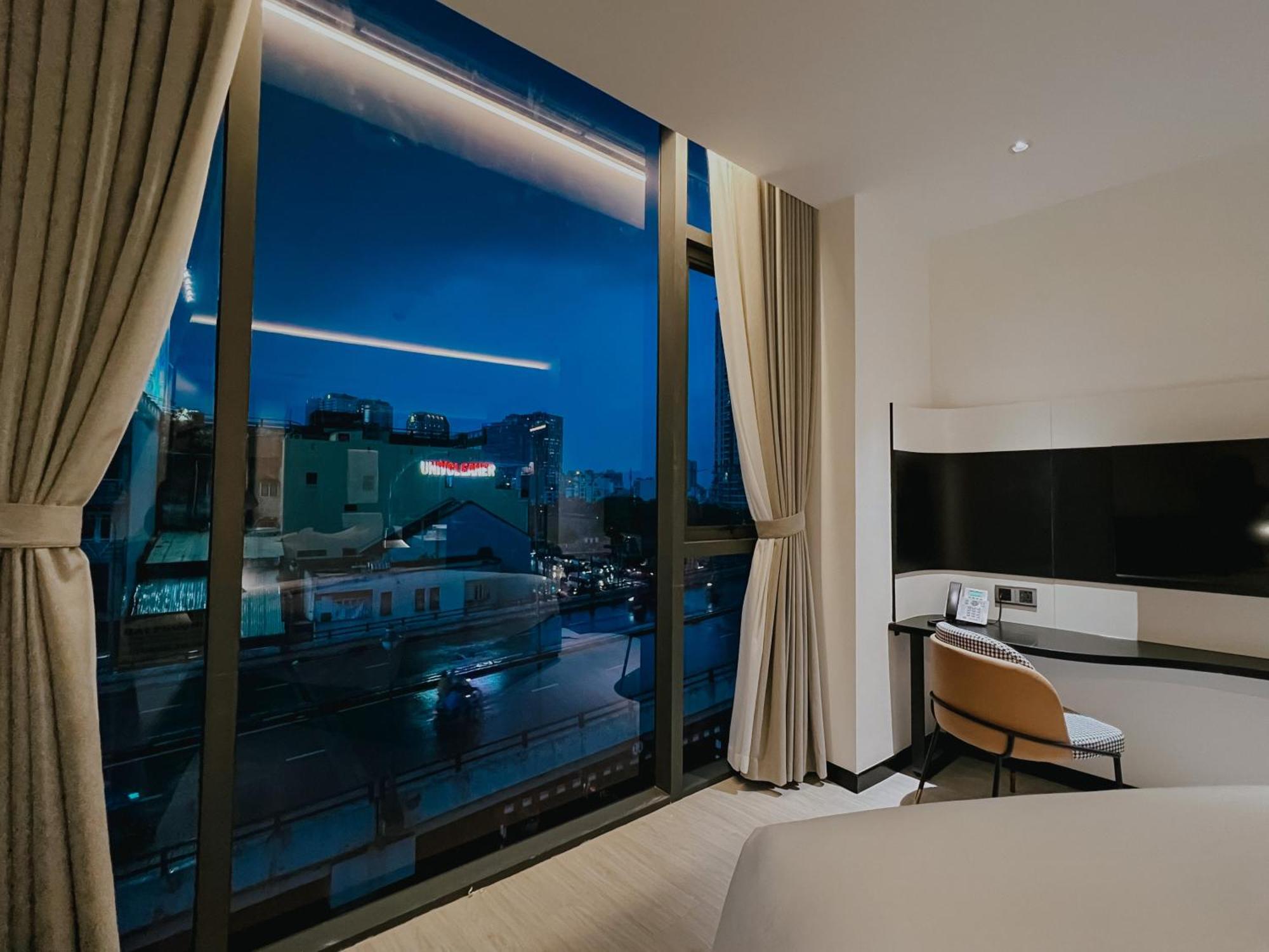 The Concept Hotel Hcmc- District 1 โฮจิมินห์ซิตี้ ภายนอก รูปภาพ